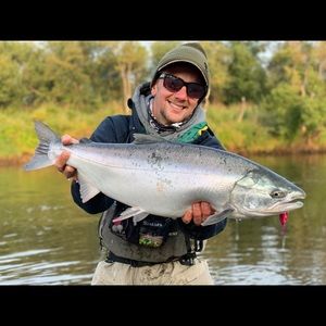 Meet your Posher, Max